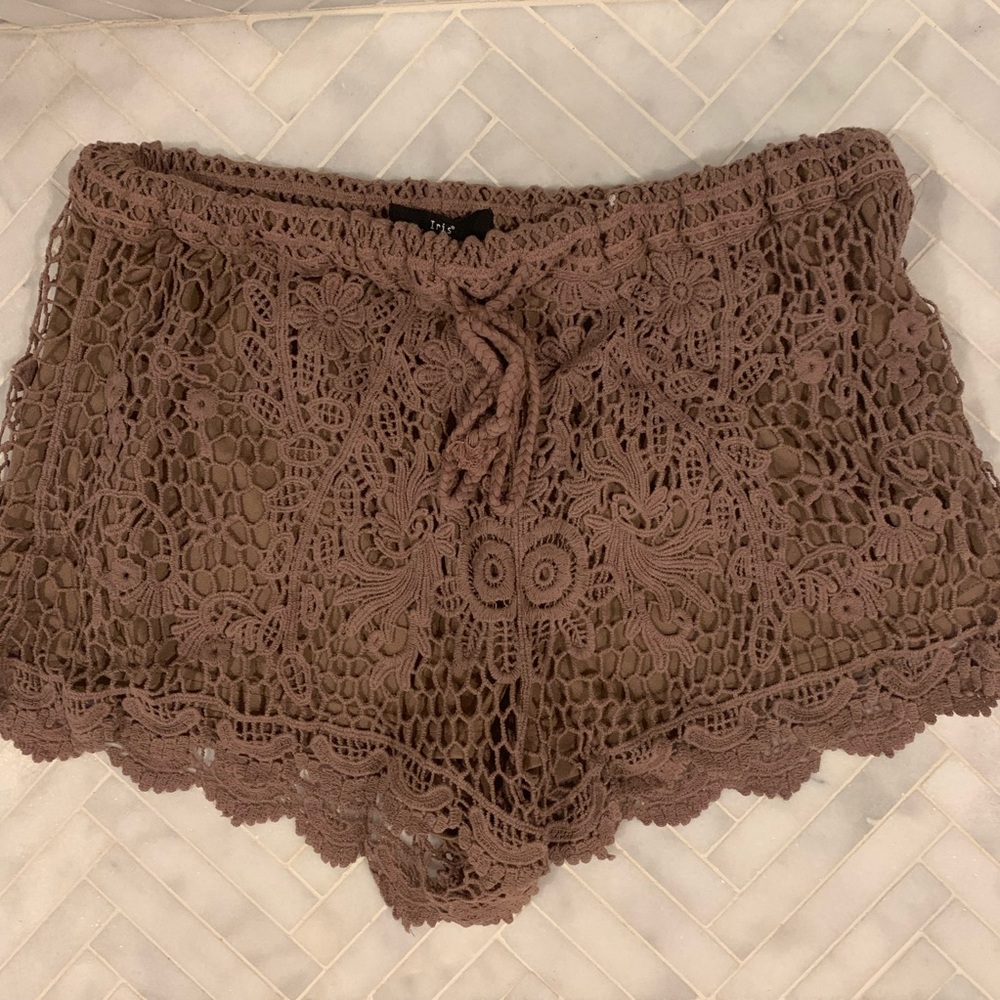Boutique Brown Lace Shorts